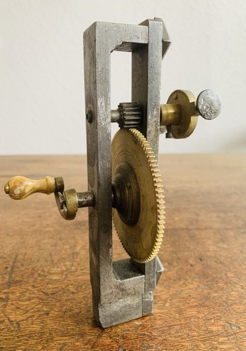 Kardiermaschine mechanisches - kardiermaschine, /