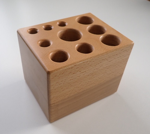 Werkzeughalter holzblock - /,